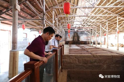 参观中国酱香型白酒活化石遗址馆
